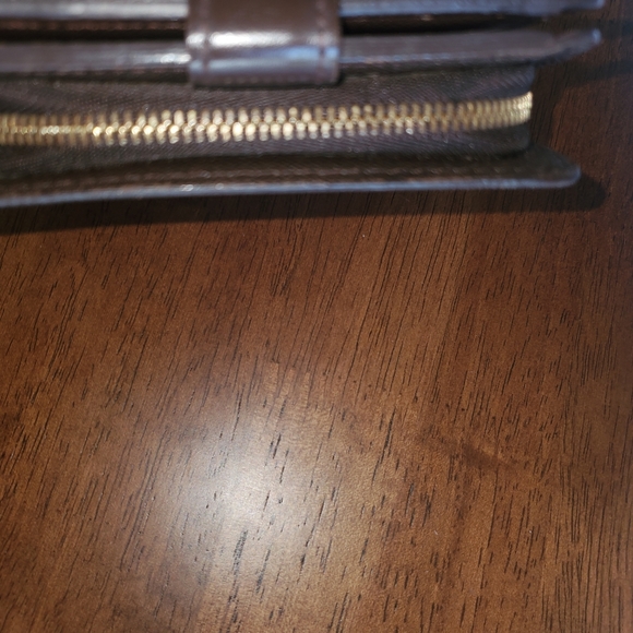 Louis Vuitton Disc.Damier Ebene Compact Zip Wallet - Picture 12 of 16
